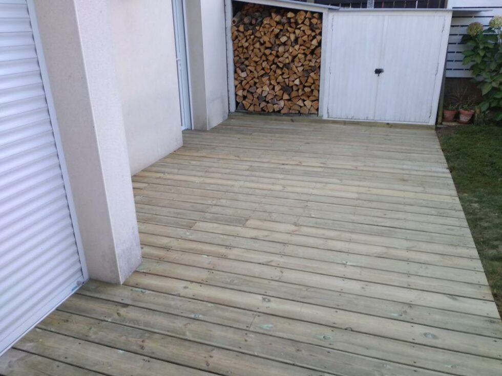 terrasse en pin par paysagiste ille-et-vilaine