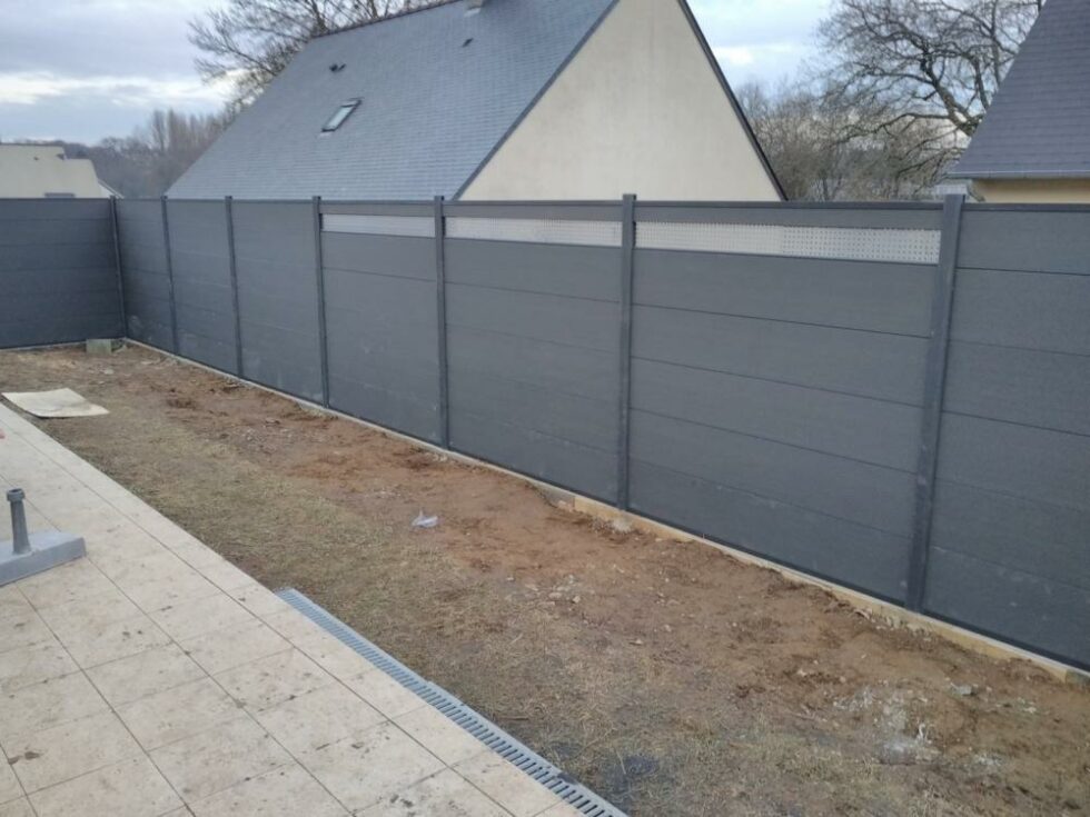 cloture alu à Fougeres